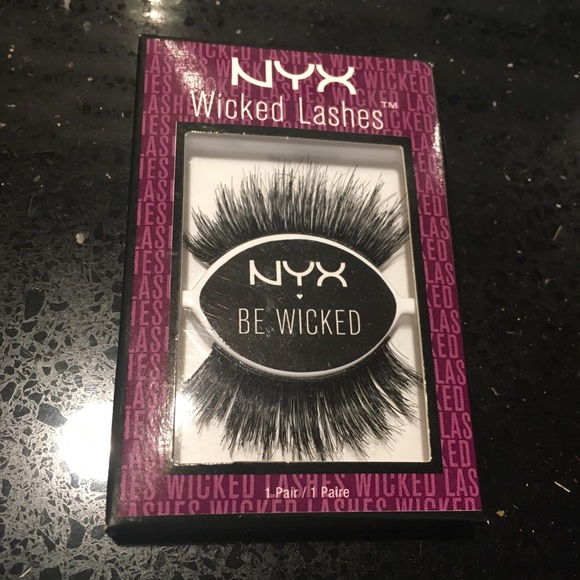 NYX Bundle - Picture 8 of 8